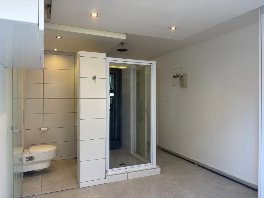 To Let 1 Bedroom Property for Rent in Table View Western Cape
